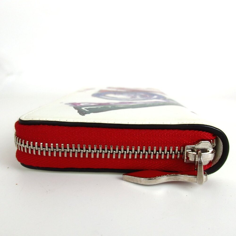 Authentic Christian Louboutin PANETTONE PARIS LOVE Zip Around purse PVC [Used] - Picture 3 of 16